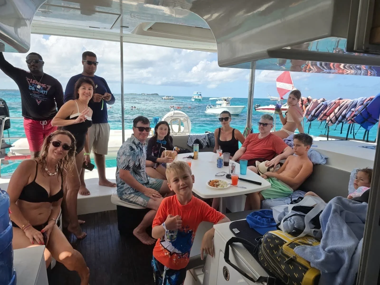 Families enjoying a Caribbean cruise together with Miami Family Club